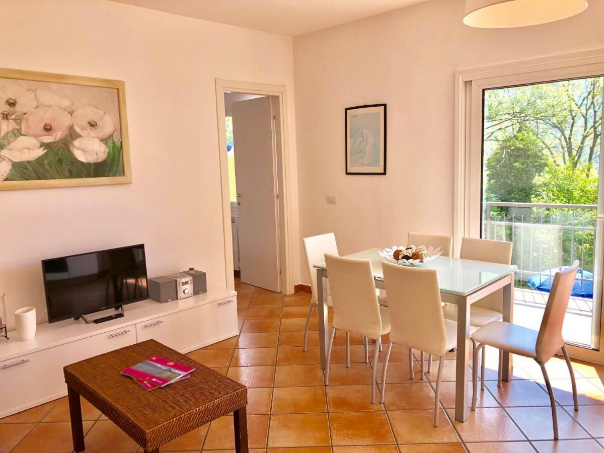 Aparthotel Residenza Ai Ronchi 1 2 6 Maccagno Exteriér fotografie